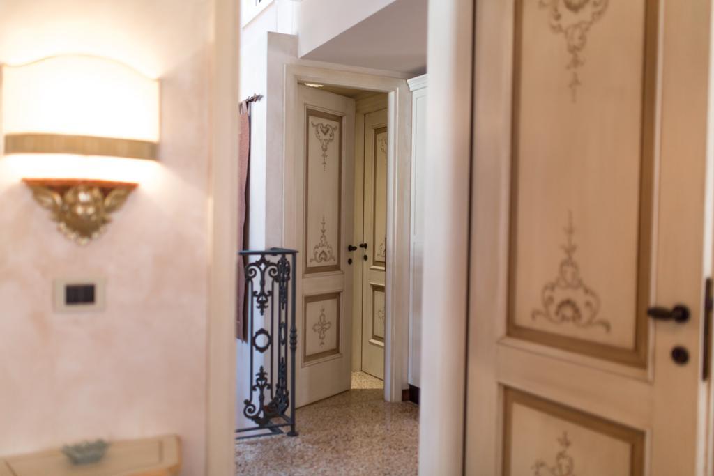 Cà Manzoni With Terrace Appartamento *